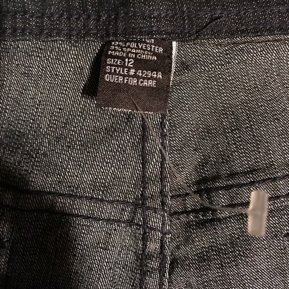 Jeans - Picture 4 of 4