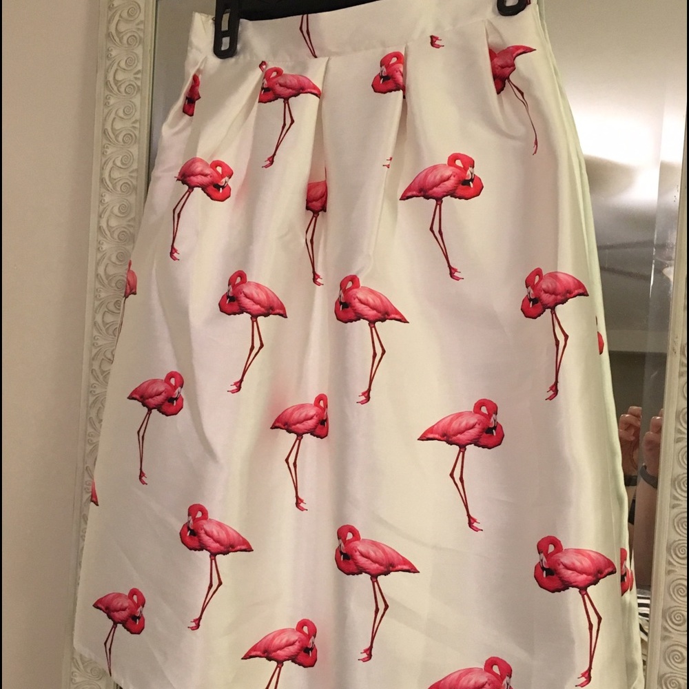 Chicwish flamingo midi skirt. New, w/out tags.