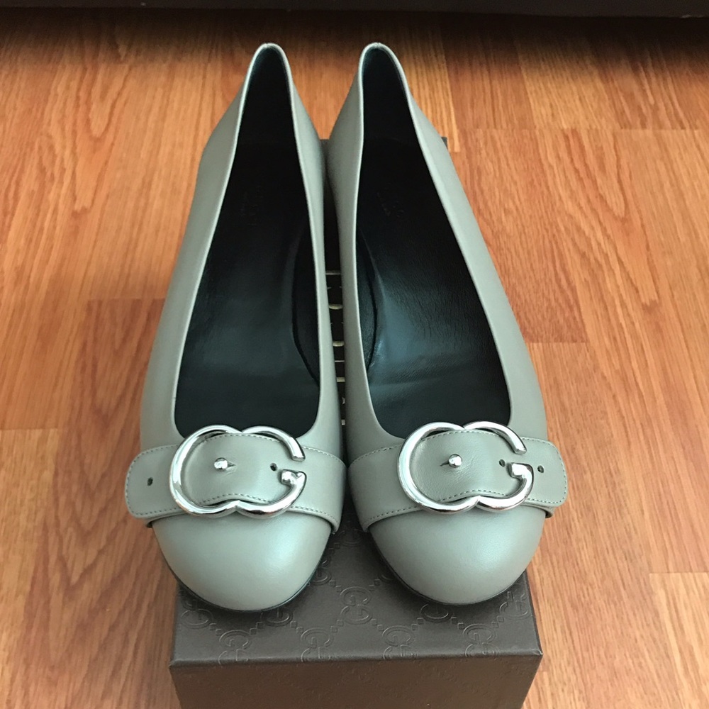 🚫SOLD🚫Gucci Gray Ballet Flats size 40