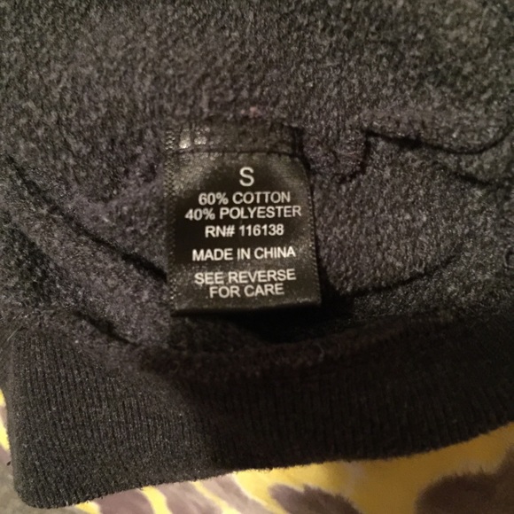 Queen B Barbie Sweatshirt - Picture 3 of 3