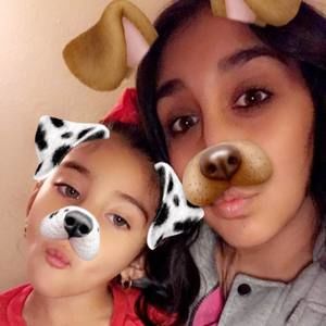 Meet your Posher, Emma