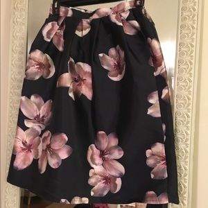 Chicwish floral midi skirt.