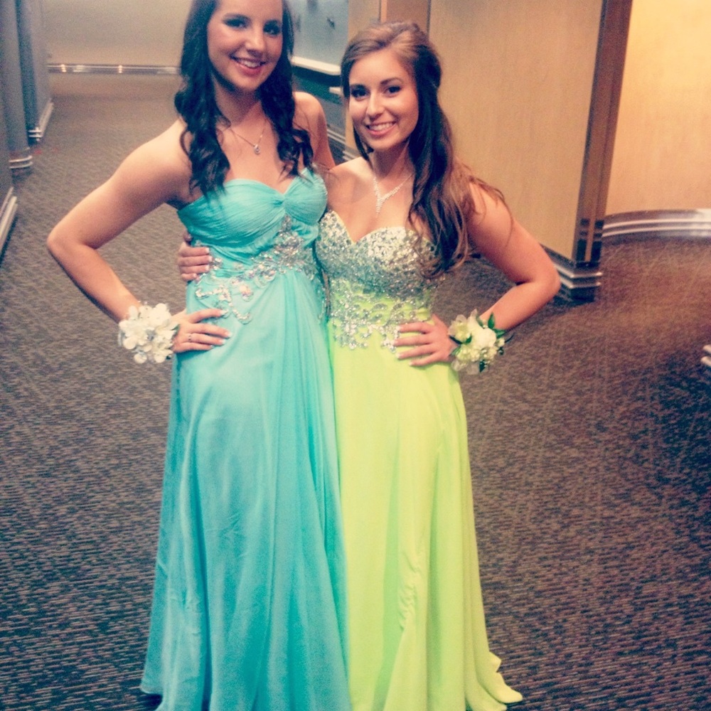 Prom dress