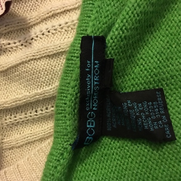 Bundle - Picture 3 of 4