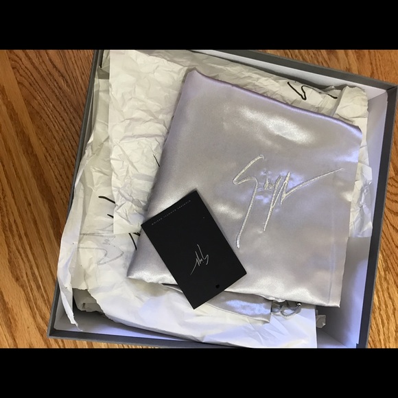 gz sneakers - Picture 4 of 5