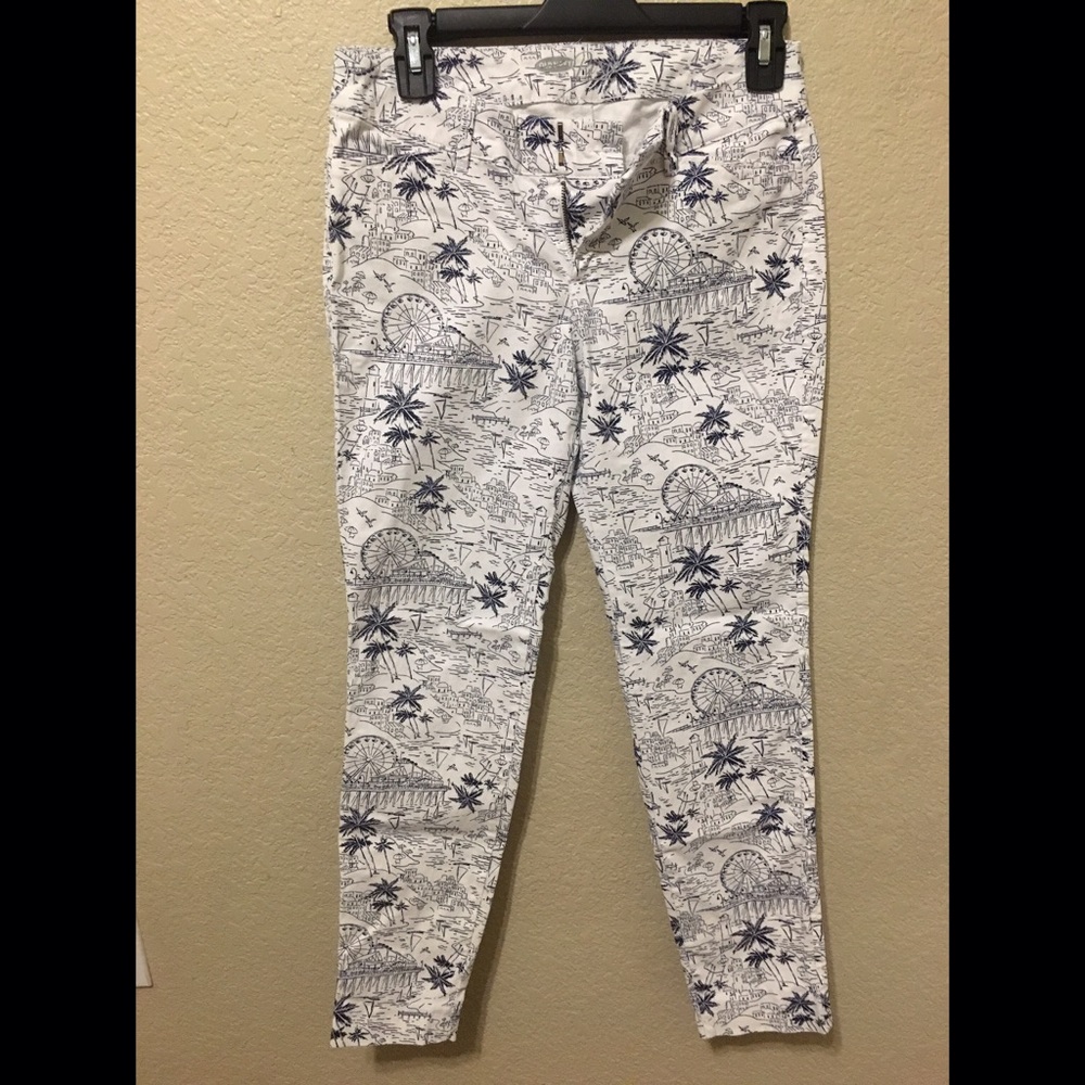 Old Navy Carnival Print Pixie Pants