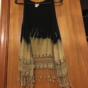 Buckle Daytrip vest/cover up