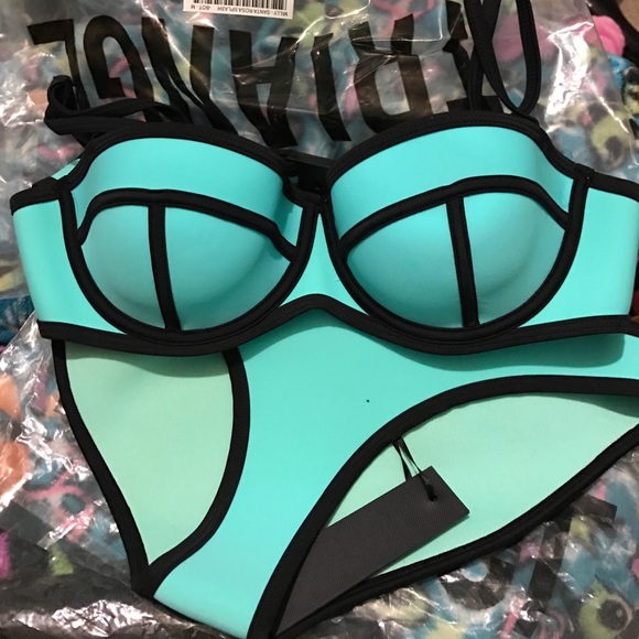 Brand new new worn triangl bikini - Picture 2 of 2