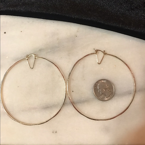 💎❣️THREE TONES HOOPS❣️💎 - Picture 6 of 9