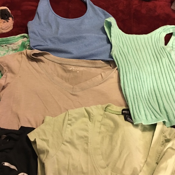 9 shirt bundle - Picture 3 of 3