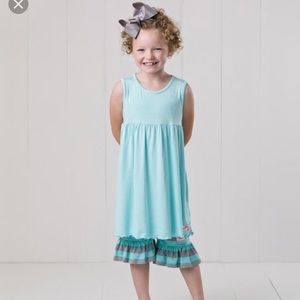 Ruffle Girl robin egg blue and gray capri set