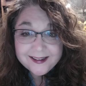 Meet your Posher, Shirley