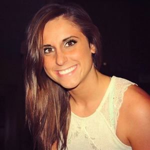 Meet your Posher, Karaline