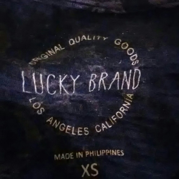 2 Lucky Brand tops - Picture 4 of 4