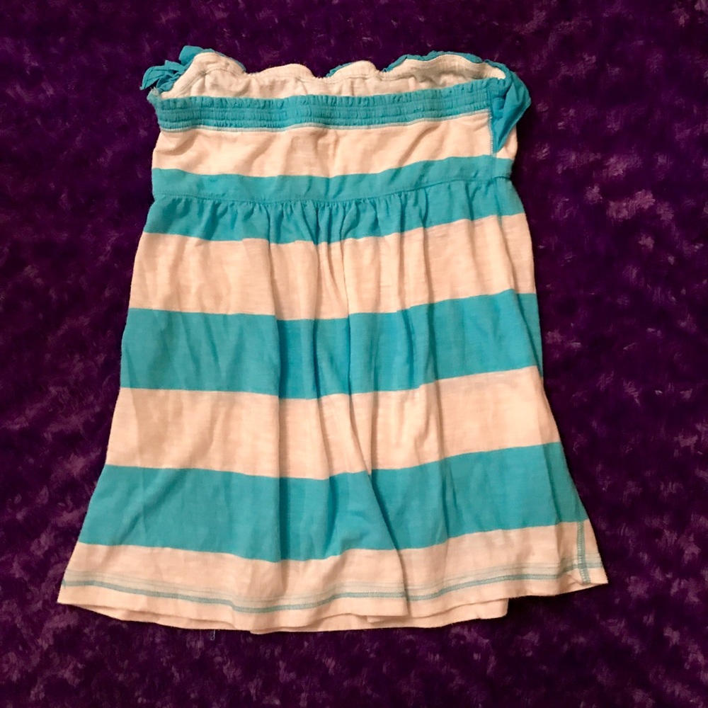 Abercrombie & Fitch Top (SOLD)💋 - Picture 2 of 2