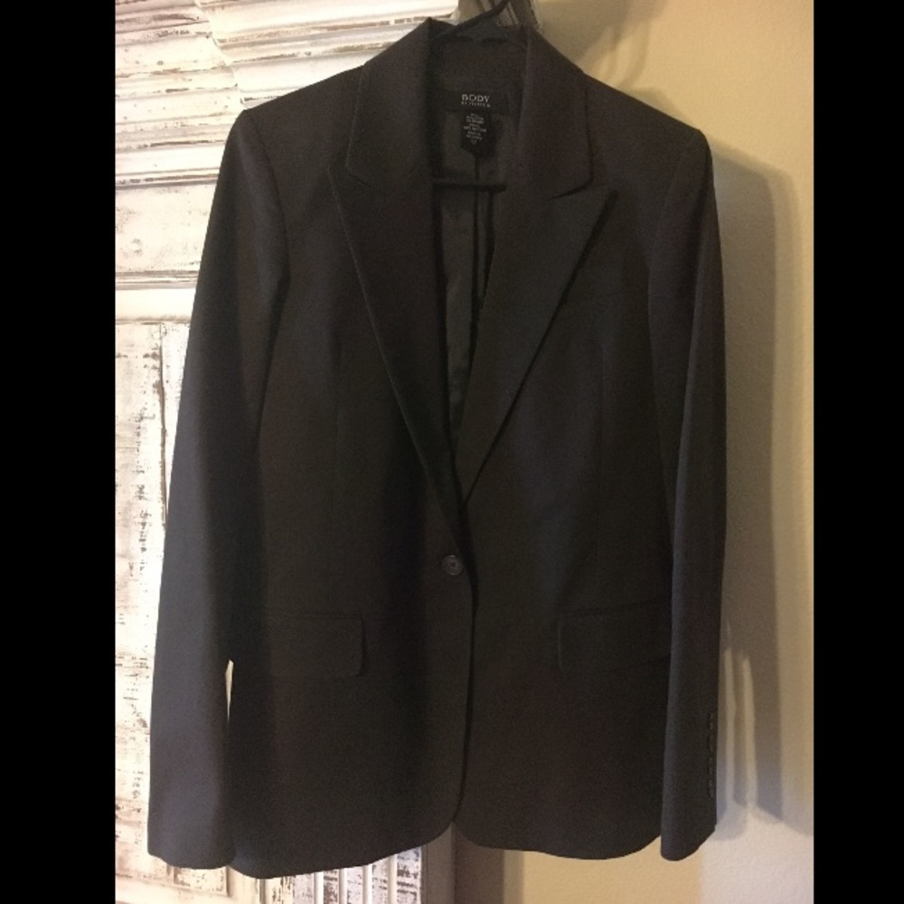 Body by Victoria Suit Jacket NWOT