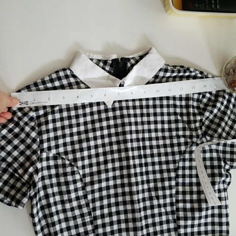 mini dress ๐ - Picture 3 of 4