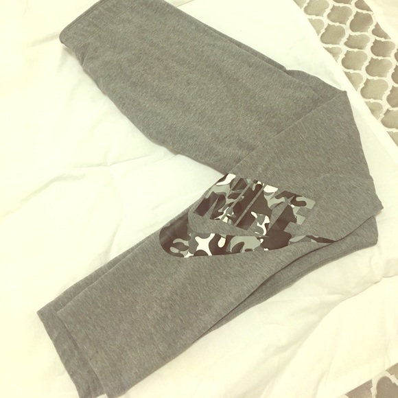 Nike Pants - Nike Leggings