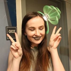 Meet your Posher, Bella