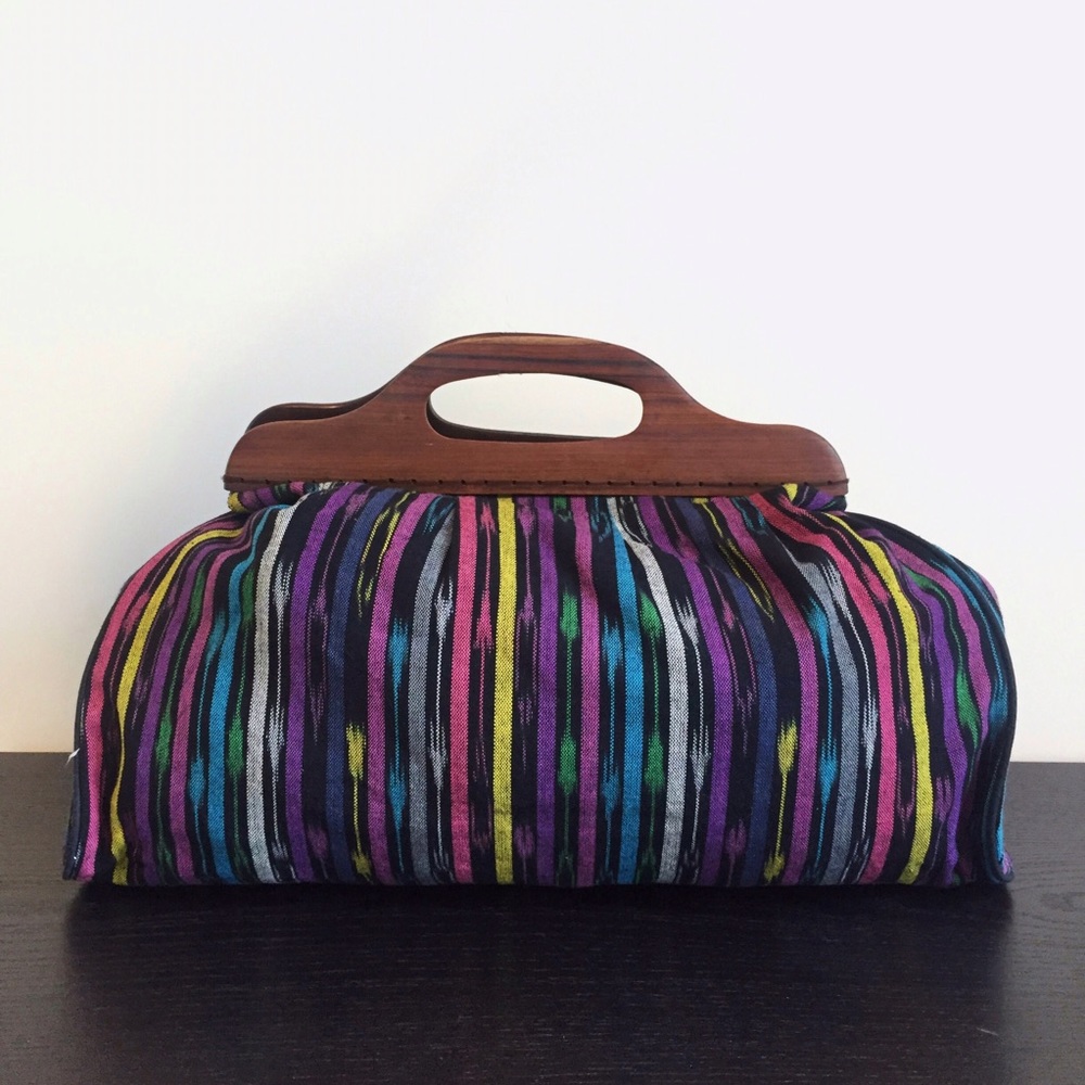 Artisanal Ikat Cotton Handbag with Wooden Handles