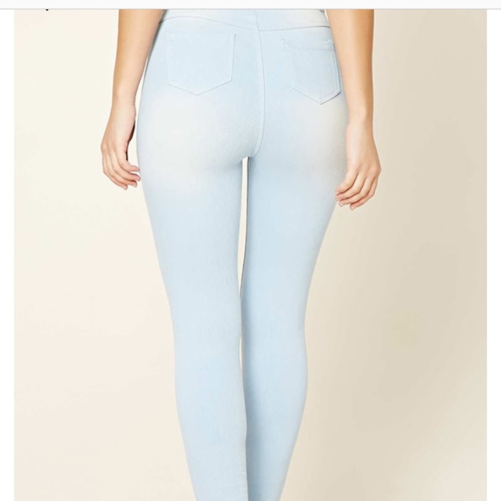 🆕 Stretch-knit Skinny Jeans - Picture 3 of 7