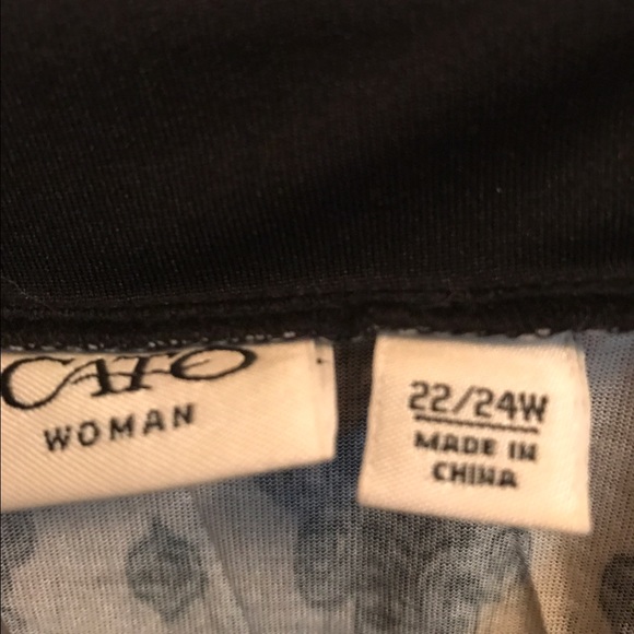 Perfect patterned blouse - Picture 3 of 4