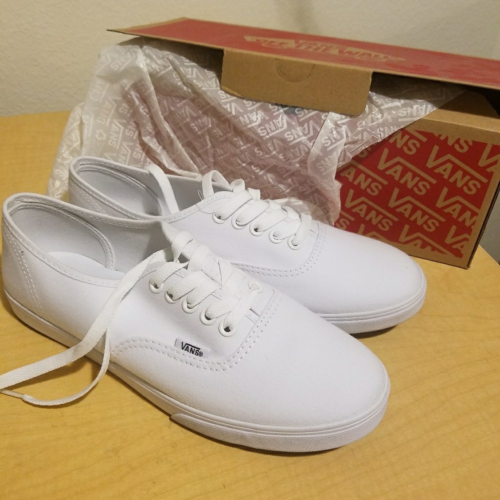 White Vans lo pro