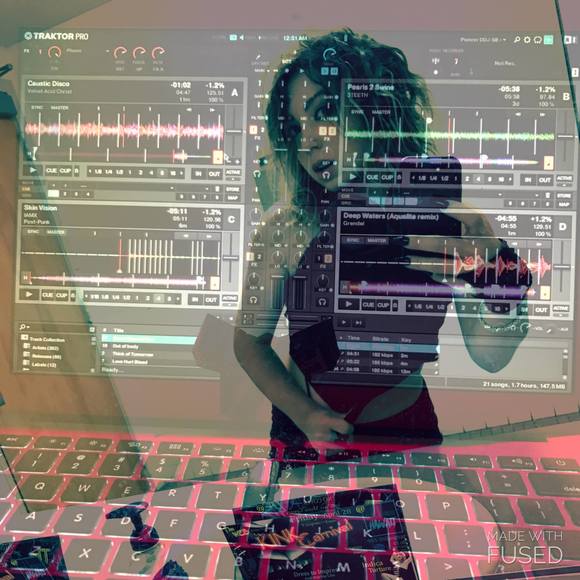 Meet your Posher, Missy - Picture 1 of 1