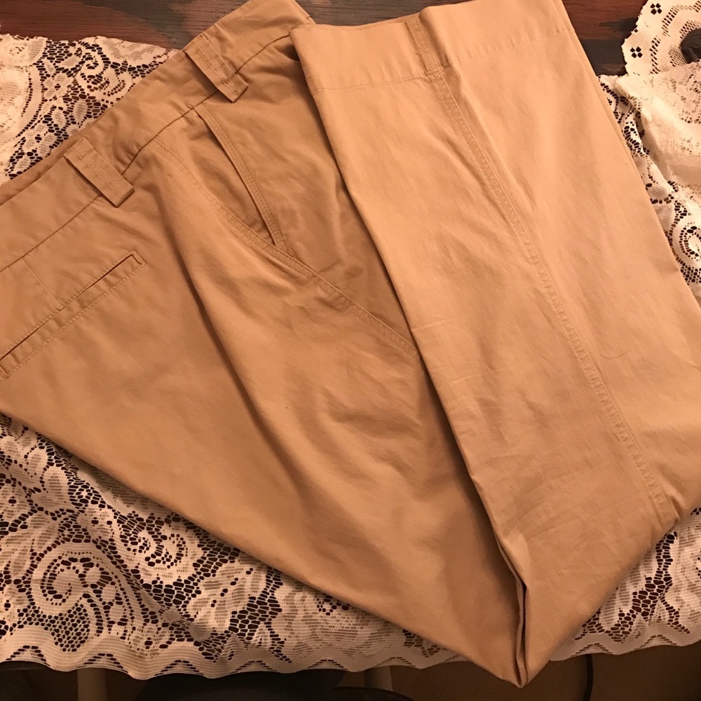 Manhattan chinos by New York & Co