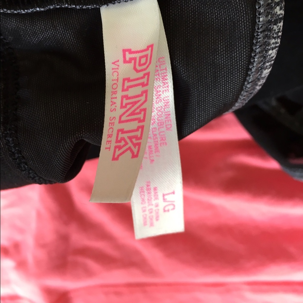 Victoria Secret Workout Outfit - Picture 5 of 6