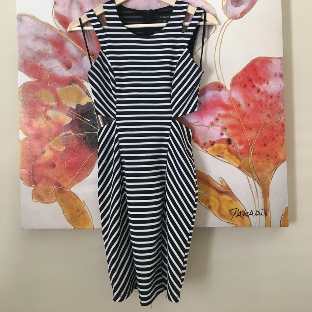 🔸$5!! HOT Forever 21 Party Dress!🔸
