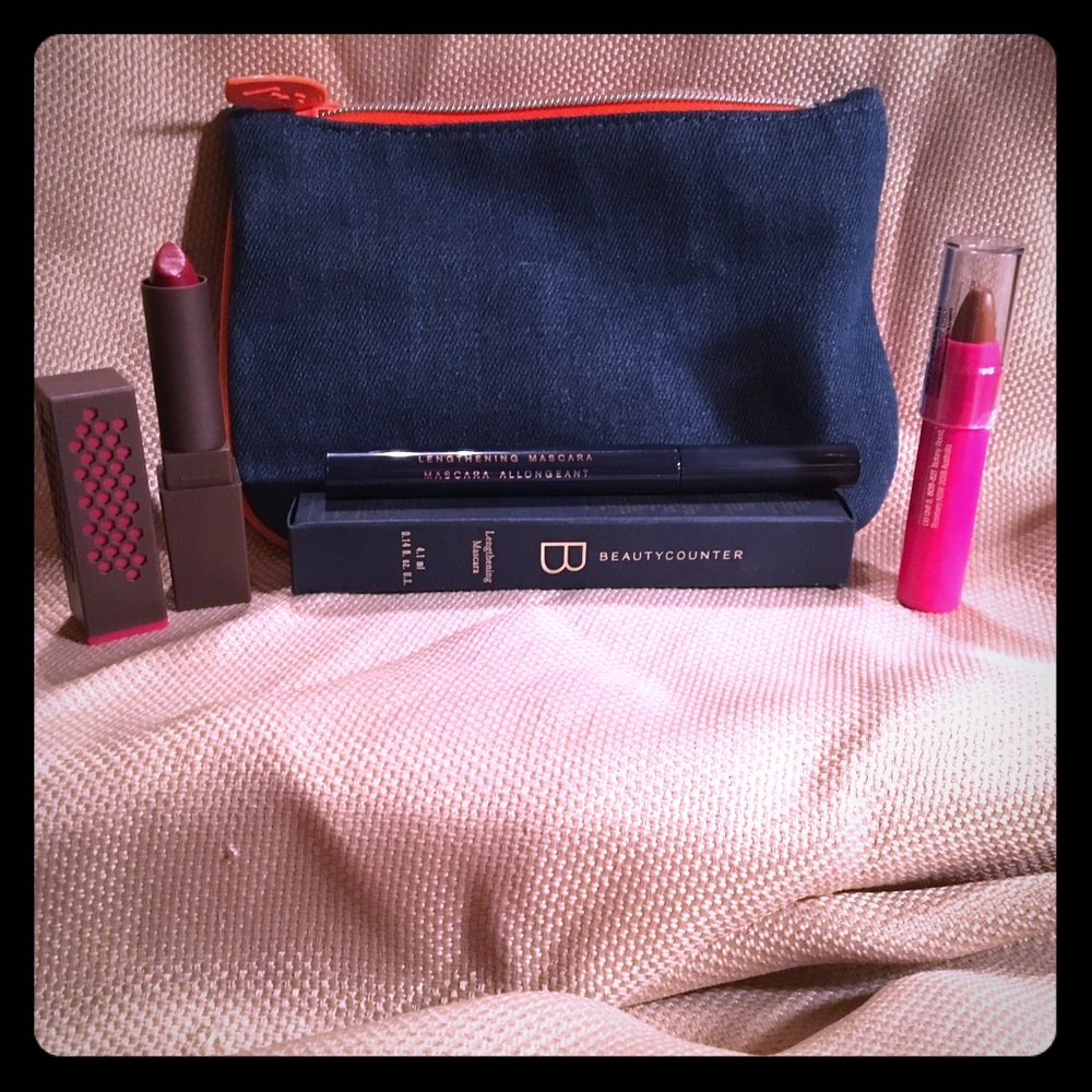 Ipsy Bag Lipstick, Mascara, Contour Stick Bundle