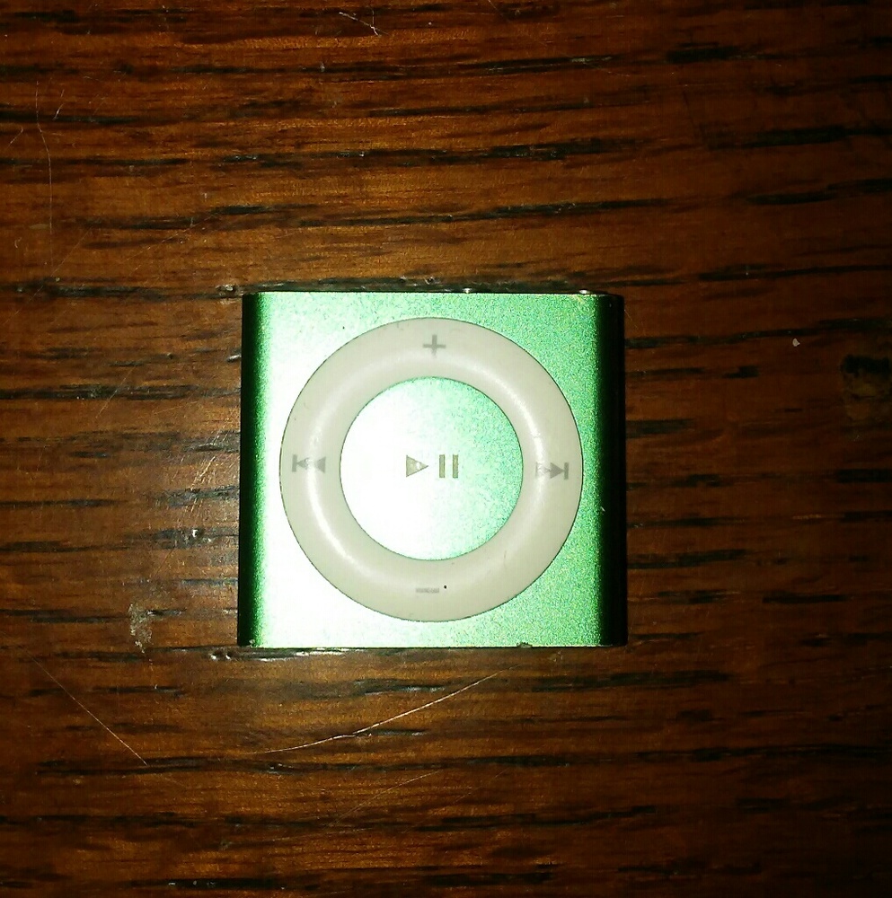 Ipod shuffle 4th generation