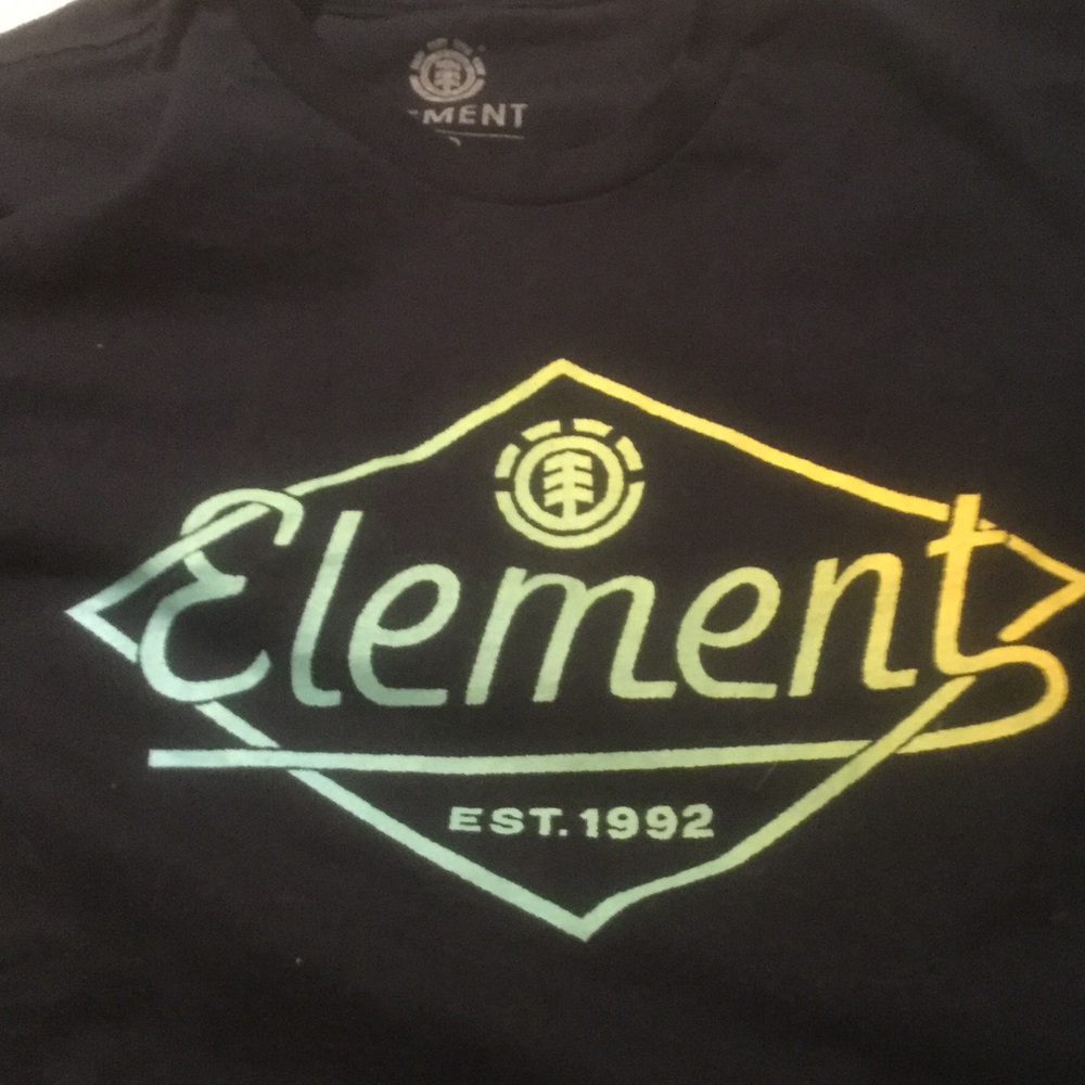 Element tee - Picture 2 of 4