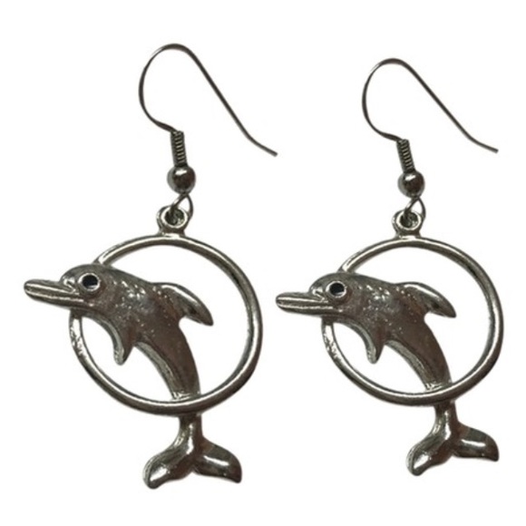 Dolphin earrings - Picture 1 of 2