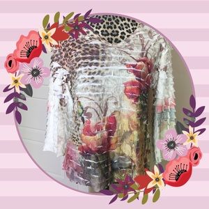 🍒2 x $10🍒 Pretty Girly Floral Top