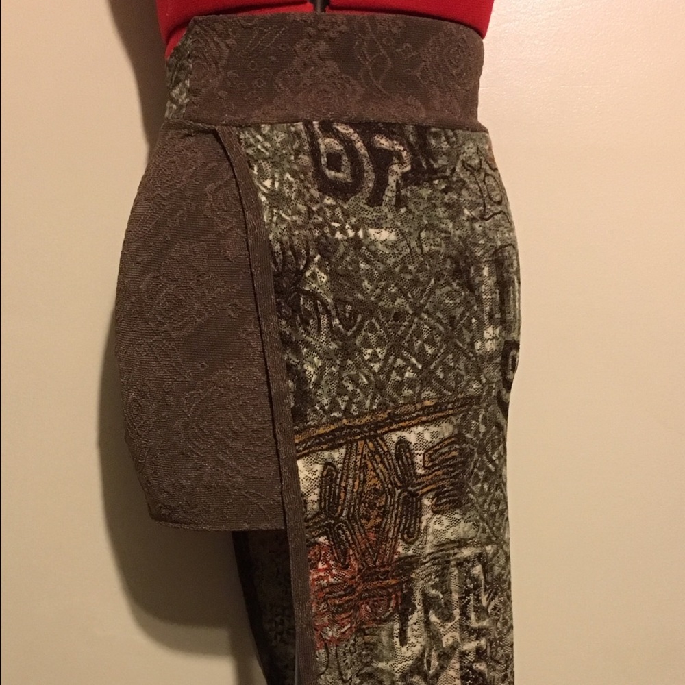 Midi/Pencil Skirt