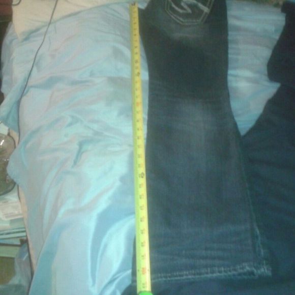 ****NWT!!!!!! Silver Jeans SIZE 28W/33L. - Picture 4 of 7