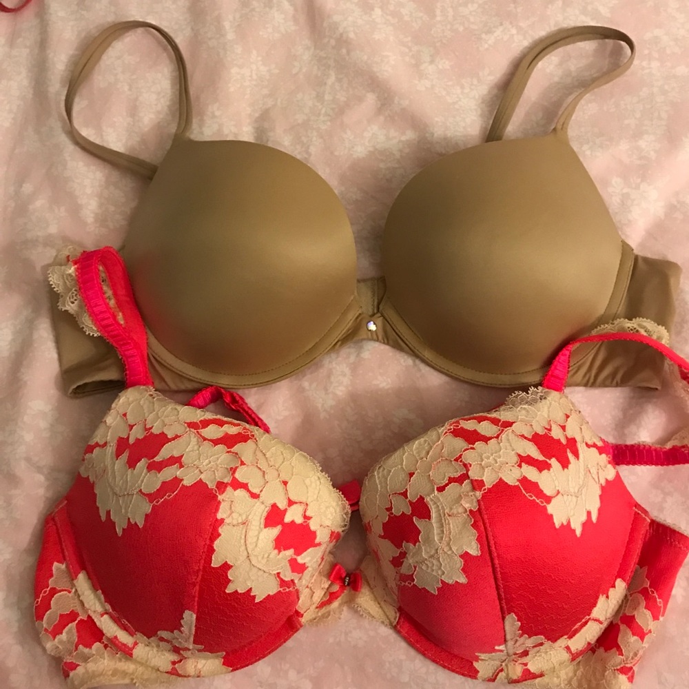 Victoria Secret Bras 38B