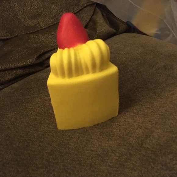 Squishy - Picture 3 of 4