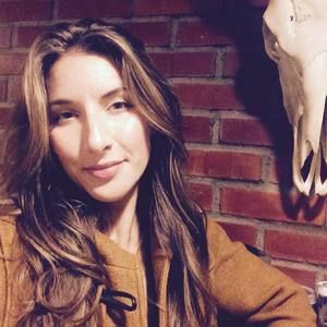 Meet your Posher, Marina