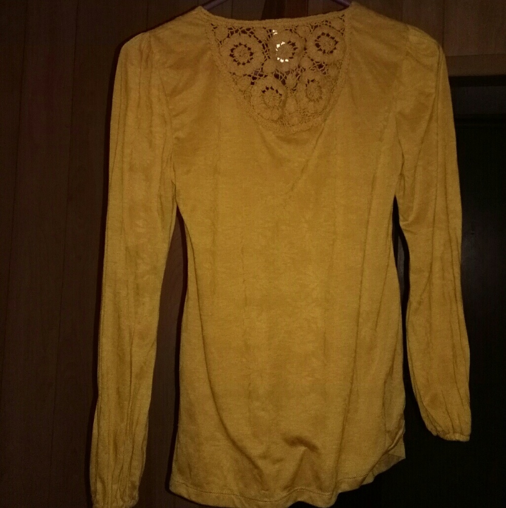 Long sleeve top - Picture 2 of 2