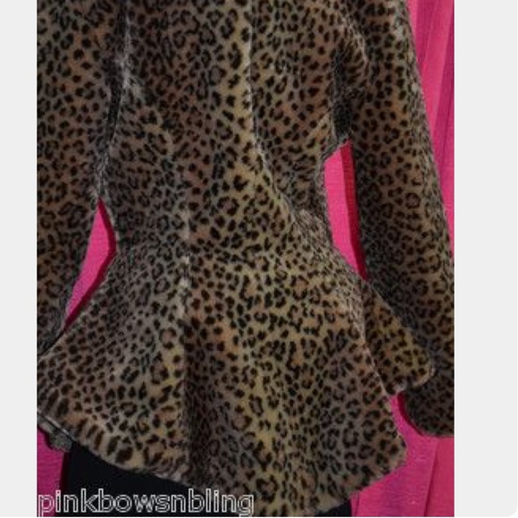 Betsey Johnson vintage leopard fur coat pinup - Picture 3 of 8