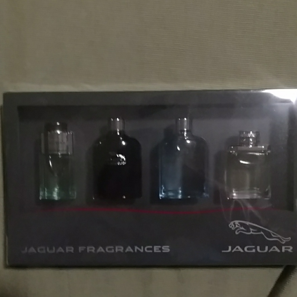 Jaguar Fragrence Sampler