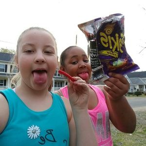 Meet your Posher, Devynn