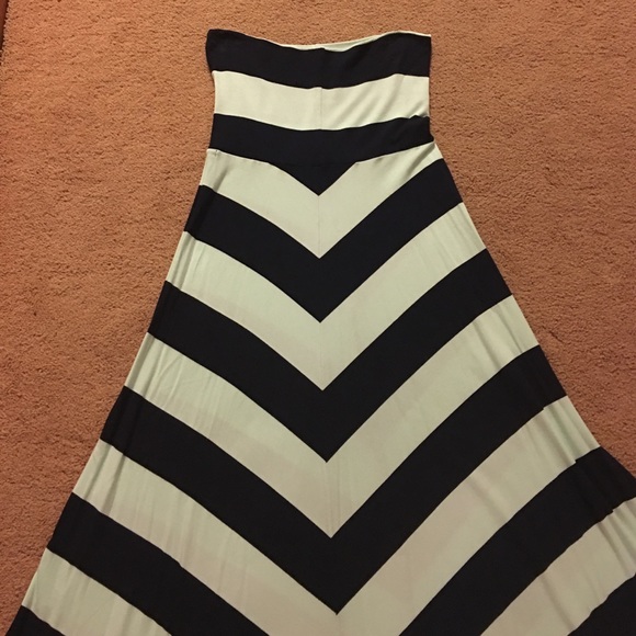 Gap fold over Maxi dress - Picture 2 of 3