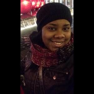 Meet your Posher, Isamar