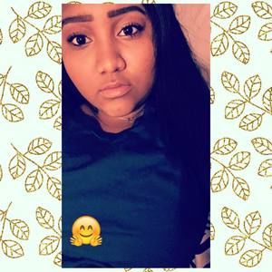 Meet your Posher, Jamila