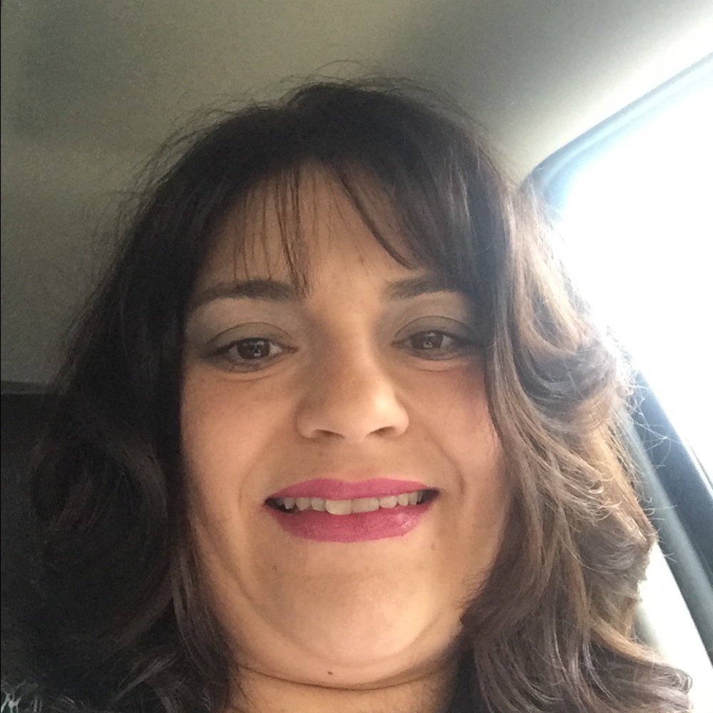 Meet your Posher, Suzanna