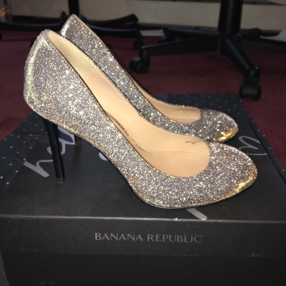 Banana Republic Sparkly Violet Pumps - Picture 2 of 7